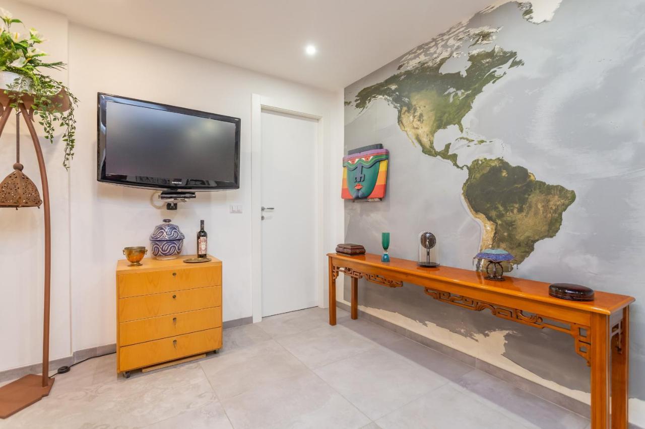 Appartamento St Peter'S Spacious 4 Bdr With Private Parking Roma Esterno foto
