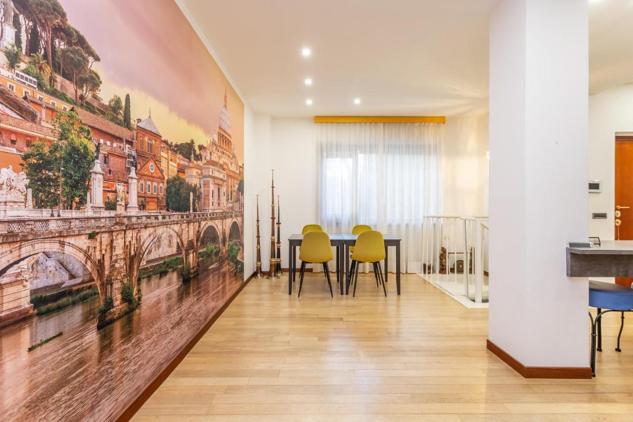 Appartamento St Peter'S Spacious 4 Bdr With Private Parking Roma Esterno foto