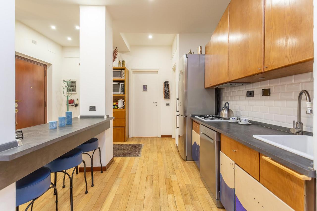 Appartamento St Peter'S Spacious 4 Bdr With Private Parking Roma Esterno foto