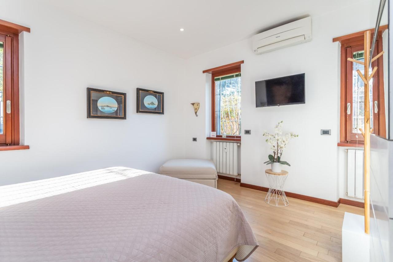 Appartamento St Peter'S Spacious 4 Bdr With Private Parking Roma Esterno foto