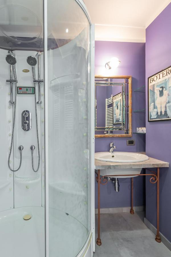 Appartamento St Peter'S Spacious 4 Bdr With Private Parking Roma Esterno foto